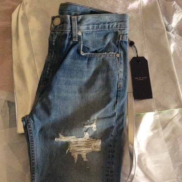 RAG & BONE Hel with Holes Boy Jean NWT SZ26 - Picture 5 of 8